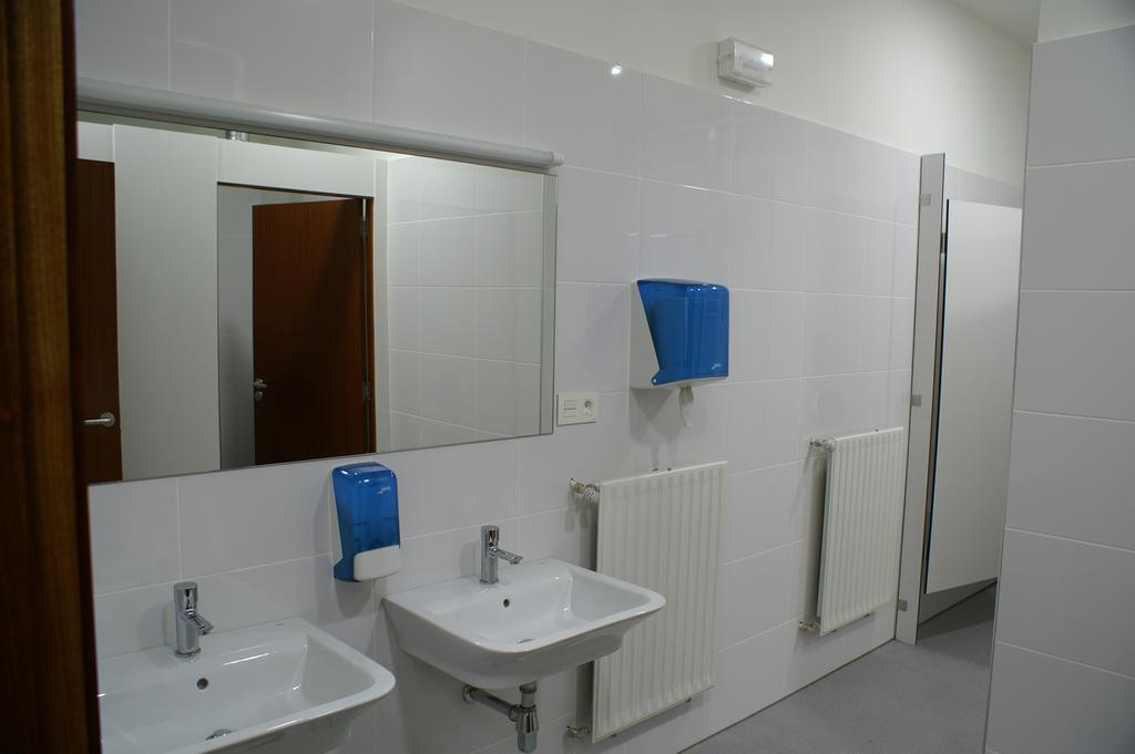 Grelo Hostel Ourense Extérieur photo