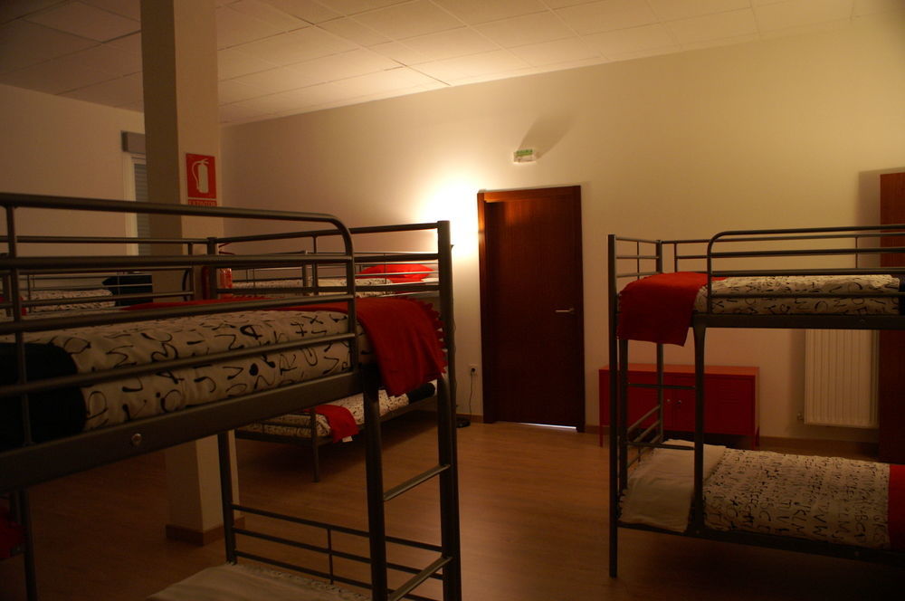 Grelo Hostel Ourense Extérieur photo